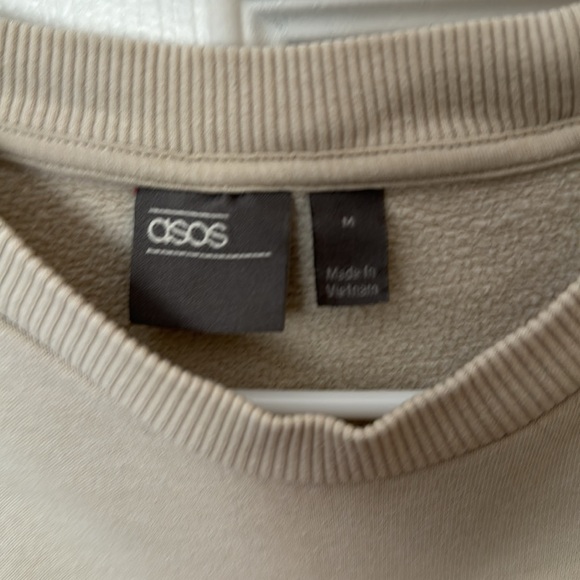 Cropped ASOS sweater - Picture 2 of 3